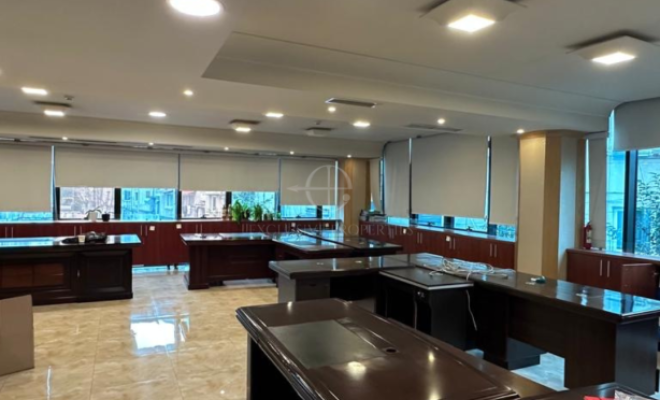 ALI DEMI, Super Ambjent Zyrash për Qira | 500 m² |<span class="title_detail">Zyrë for rent në Ali Demi, Tiranë</span>