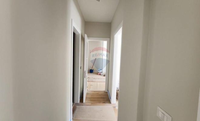 Ambient per Zyra me Qera, Komuna e Parisit<span class="title_detail">Zyrë for rent në Komuna e Parisit , Tiranë</span>