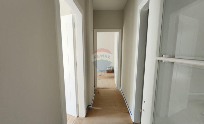 Ambient per Zyra me Qera, Komuna e Parisit<span class="title_detail">Zyrë for rent në Komuna e Parisit , Tiranë</span>