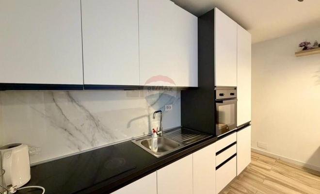 Apartament 2+1 meQera, Mine Peza<span class="title_detail">Apartament for rent në Rruga e Durresit, Tiranë</span>