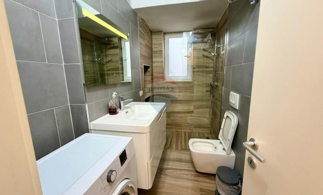 Apartament 2+1 meQera, Mine Peza<span class="title_detail">Apartament for rent në Rruga e Durresit, Tiranë</span>