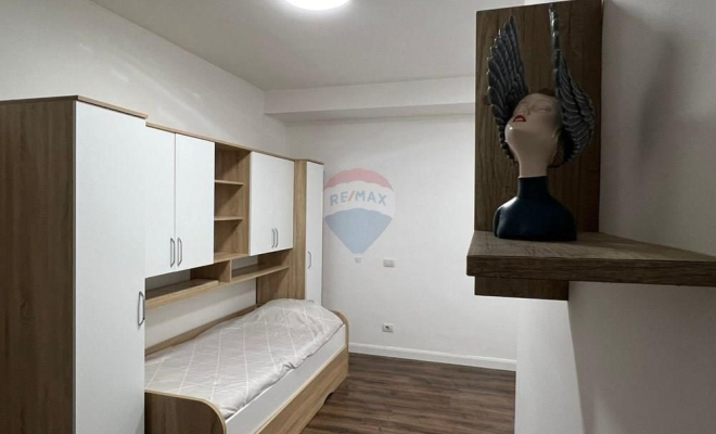 Apartament 3+1+2 me Qera, Komuna e Parisit<span class="title_detail">Apartament for rent në Albania</span>