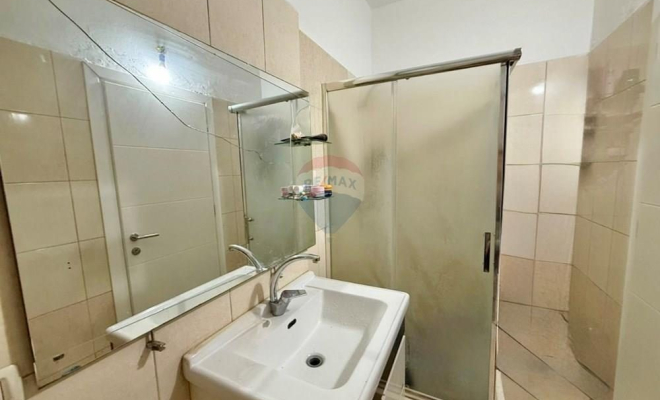 Apartament 1+1 me Qera,<span class="title_detail">Apartament for rent në Albania</span>