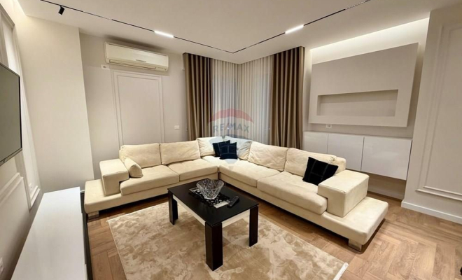 APARTAMENT 2+1+2 PËR QIRA PAZARI I RI<span class="title_detail">Apartament for rent në Albania</span>