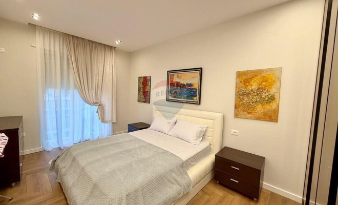 APARTAMENT 2+1+2 PËR QIRA PAZARI I RI<span class="title_detail">Apartament for rent në Albania</span>