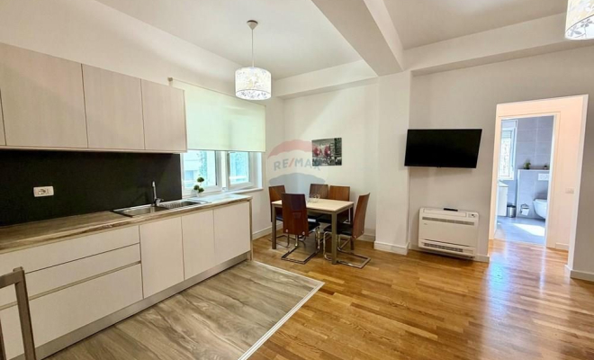 Apartament 2+1 + Post Parkimi për Qira<span class="title_detail">Apartament for rent në Albania</span>