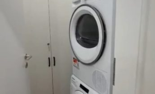 Aprtament 2+1/ ballkon Ali Demi<span class="title_detail">Apartament for sale në Ali Demi, Tiranë</span>