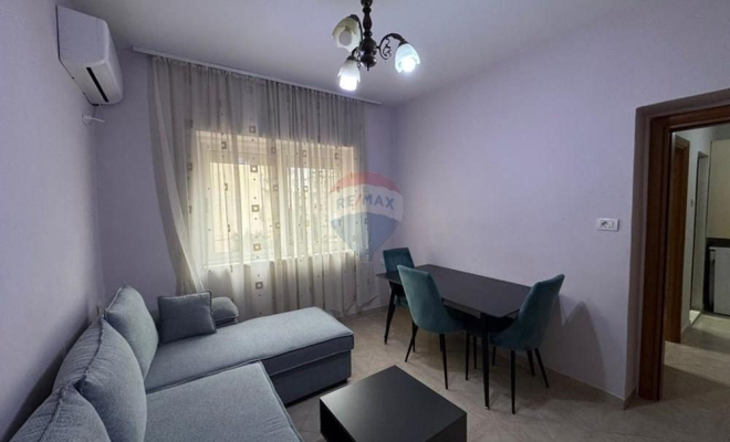 Apartament 1+1 Shkolla 1 Maj<span class="title_detail">Apartament for rent në Ali Demi, Tiranë</span>