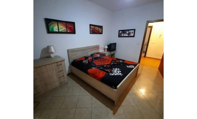 Shitet apartament 1+1 / ballkon 5-Maj<span class="title_detail">Apartament for sale në 5 maj, Tiranë</span>