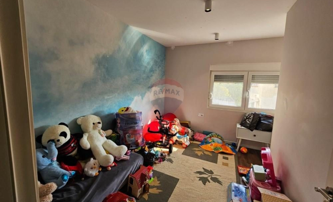 Apartament 3+1+2 + Post Parkimi Rruga e Kavajes<span class="title_detail">Apartament for sale në rruga e kavjes, Tiranë</span>