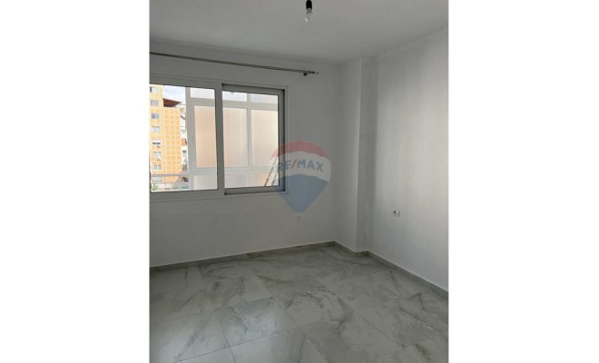 APARTAMENT 2+1 ME QIRA NE ASTIR