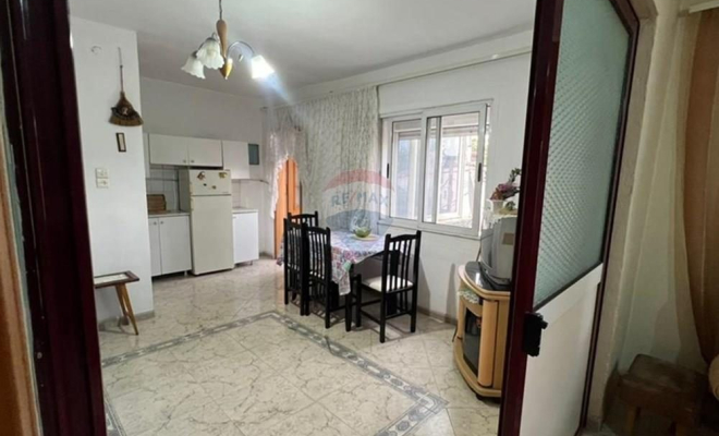 Apartament - Për Qira - Rruga e Durrësit, Tiranë<span class="title_detail">Apartament for rent në rruga e durrsit, Tiranë</span>