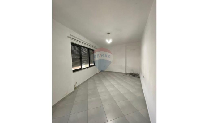 Apartament - Për Shitje<span class="title_detail">Apartament for sale në rruga elbasanit, Tiranë</span>