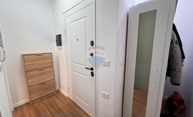 Kopshti Botanik , zona e Xhamise<span class="title_detail">Apartament for sale në kopshti botanik, Tiranë</span>