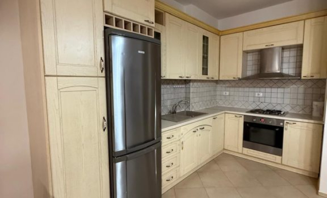 Jepet me qira 2+1+2,Liqeni i Tiranës<span class="title_detail">Apartament for rent në Tiranë, Albania</span>