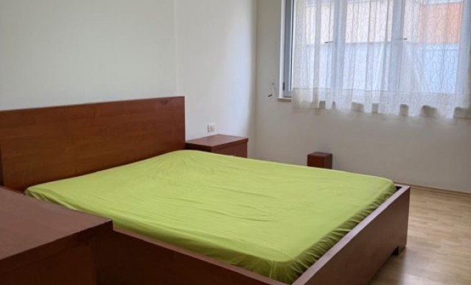 Jepet me qira 2+1+2,Liqeni i Tiranës<span class="title_detail">Apartament for rent në Tiranë, Albania</span>