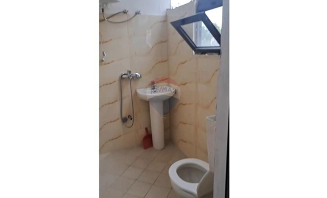 Garsoniere - Për Qira - Varri i Bamit, Tiranë<span class="title_detail">Banese for rent në Oxhaku, Tiranë</span>