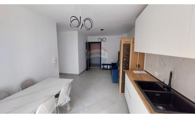 APARTAMENT 1+1 PER QIRA TE RR.DIBRES PRANE QSUT-se​<span class="title_detail">Apartament for rent në Farmacia 10, Tiranë</span>