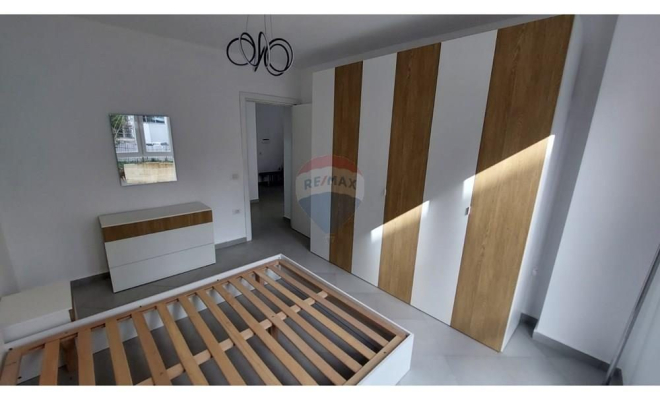 APARTAMENT 1+1 PER QIRA TE RR.DIBRES PRANE QSUT-se​<span class="title_detail">Apartament for rent në Farmacia 10, Tiranë</span>