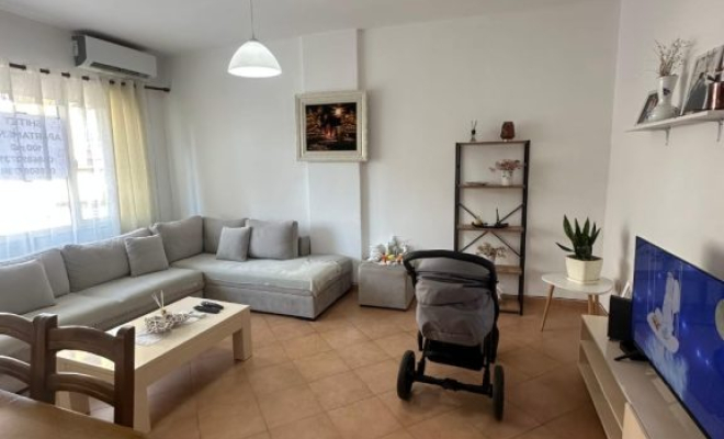 Apartament 2+1+2 per qira te Liqeni i thate<span class="title_detail">Apartament for sale në Liqeni i Thate, Tiranë</span>