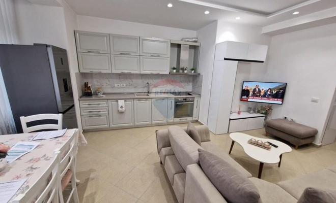 ???? Apartament me qira te Komuna e Parisit<span class="title_detail">Apartament for rent në Albania</span>