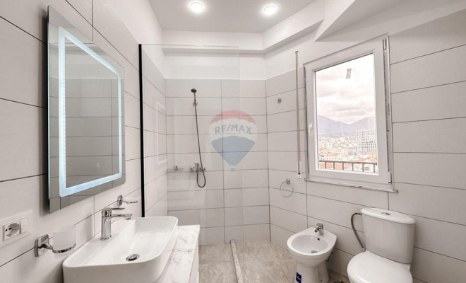 Ofrojme apartament me qira Rruga e Dibres<span class="title_detail">Apartament for sale në Medreseja, Tiranë</span>