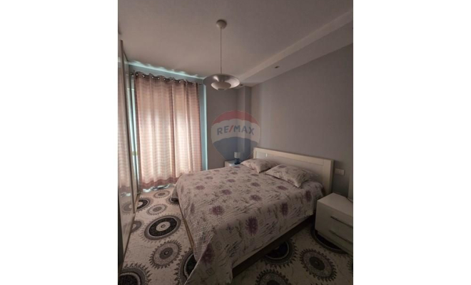 Apartament 2+1 me qera 21 Dhjetori<span class="title_detail">Apartament for rent në 21 DHJETORI, Tiranë</span>