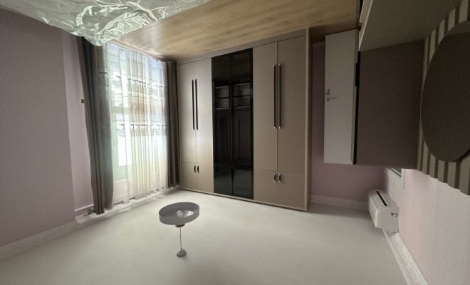 Apartament 1+1 me qira te Bulevardi i Ri<span class="title_detail">Apartament for rent në Bulevardi i Ri, Tiranë</span>