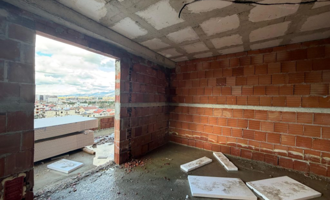 SHITET APARTAMENT 3+1+VERANDE TEK RRETHI ULLIRIT, KAMEZ<span class="title_detail">Apartament for sale në Tiranë, Albania</span>