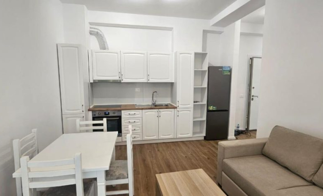 APARTAMENT ME QIRA TEK KOMPLESKI MANGALEM<span class="title_detail">Apartament for sale në Tiranë, Albania</span>