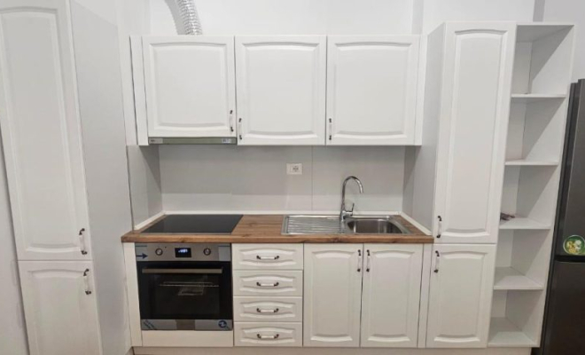 APARTAMENT ME QIRA TEK KOMPLESKI MANGALEM<span class="title_detail">Apartament for sale në Tiranë, Albania</span>