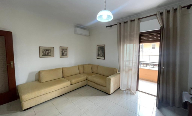 APARTAMENT 1+1 ME QIRA TEK KOMUNA PARISIT<span class="title_detail">Apartament for rent në Tiranë, Albania</span>