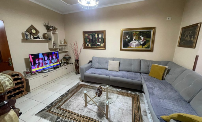 SHITET APARTAMENT 2+1 TEK ISH TREGU ELEKTRIK<span class="title_detail">Apartament for sale në Albania</span>