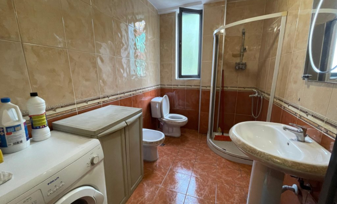 APARTAMENT 1+1 ME QIRA TEK SHKOLLA BALETIT<span class="title_detail">Apartament for rent në Tiranë, Albania</span>