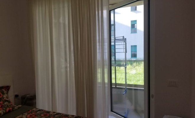 ME QIRA APARTAMENT TEK KOMPLEKSI MANGALEM<span class="title_detail">Apartament for rent në Tiranë, Albania</span>