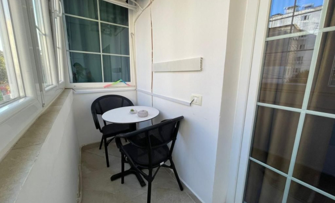 APARTAMENT ME QIRA TEK 21 DHJETORI<span class="title_detail">Apartament for rent në Tiranë, Albania</span>