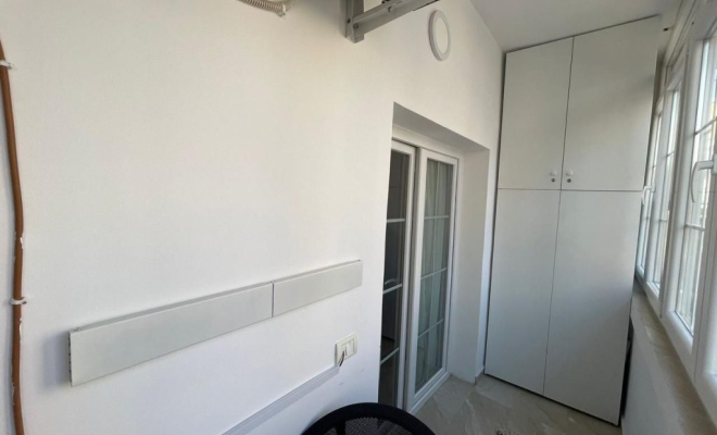 APARTAMENT ME QIRA TEK 21 DHJETORI<span class="title_detail">Apartament for rent në Tiranë, Albania</span>