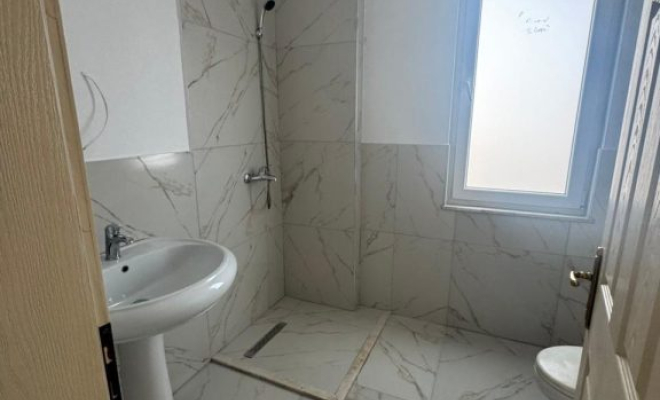 APARTAMENT 2+1 NE SHITJE TEK PALLATET E VERDHA<span class="title_detail">Apartament for sale në Tiranë, Albania</span>