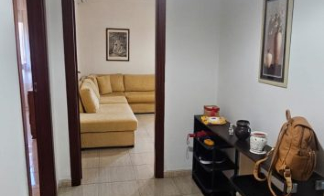 APARTAMENT 1+1 ME QIRA TEK KOMUNA PARISIT<span class="title_detail">Apartament for rent në Tiranë, Albania</span>